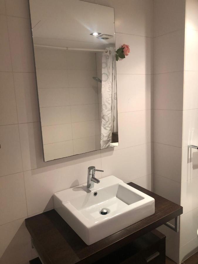 Barcelona Style Beach Apartment Екстериор снимка
